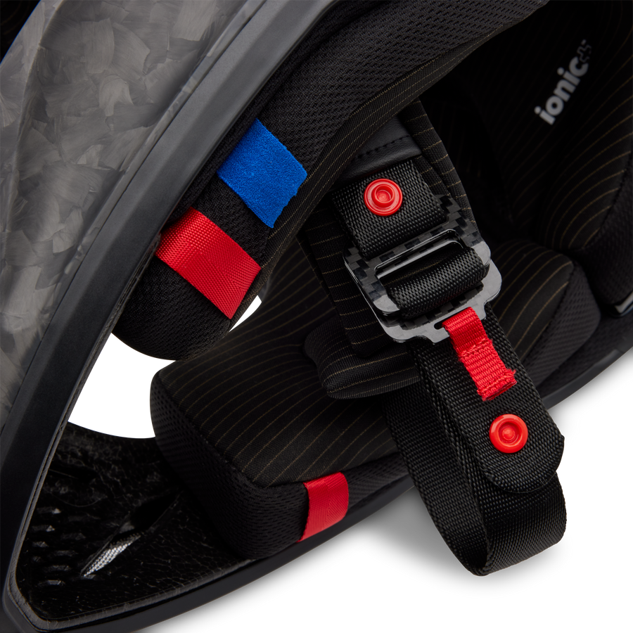 Fox V3 Carbon Solid Helmet - Black