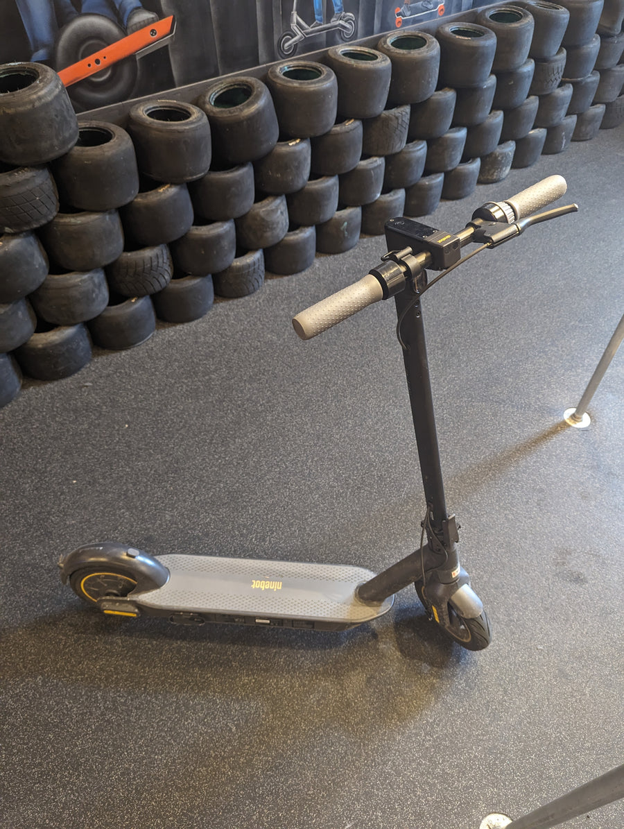 Used Ninebot MAX Scooter